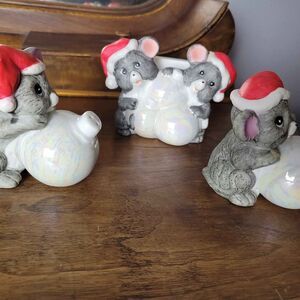 Vintage Mice Christmas Salt & Pepper Shakers Napkin Holder Hand Painted Ceramic